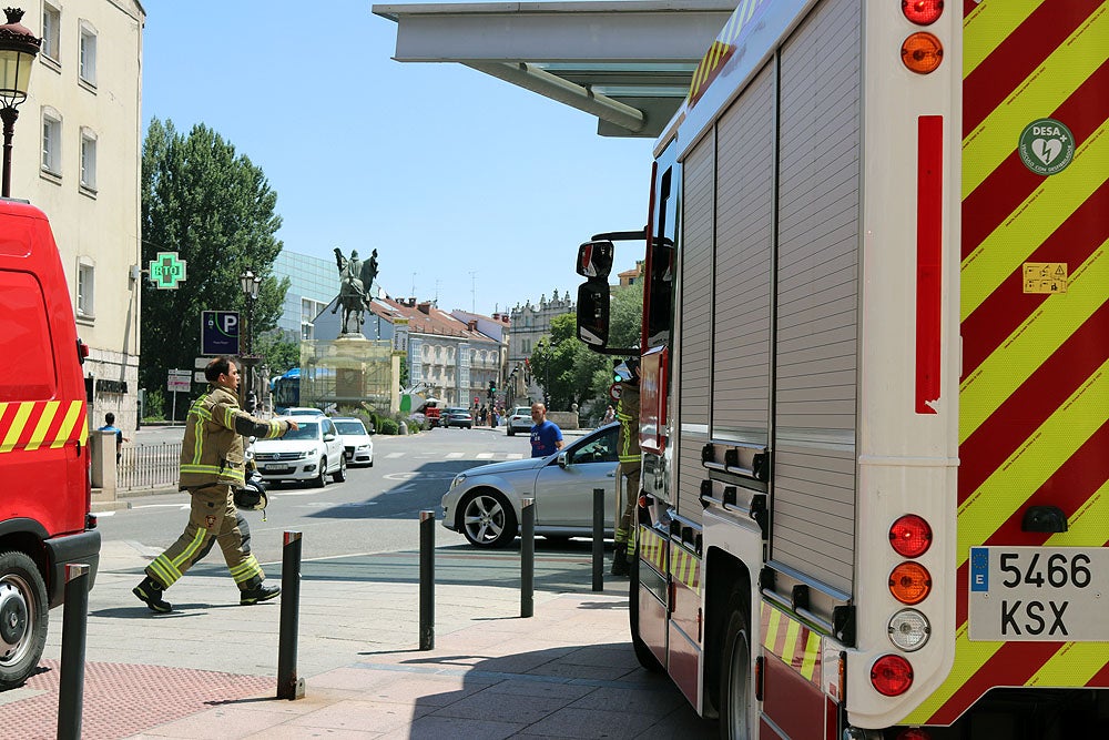 Fotos: Susto en el aparcamiento de la Plaza Mayor