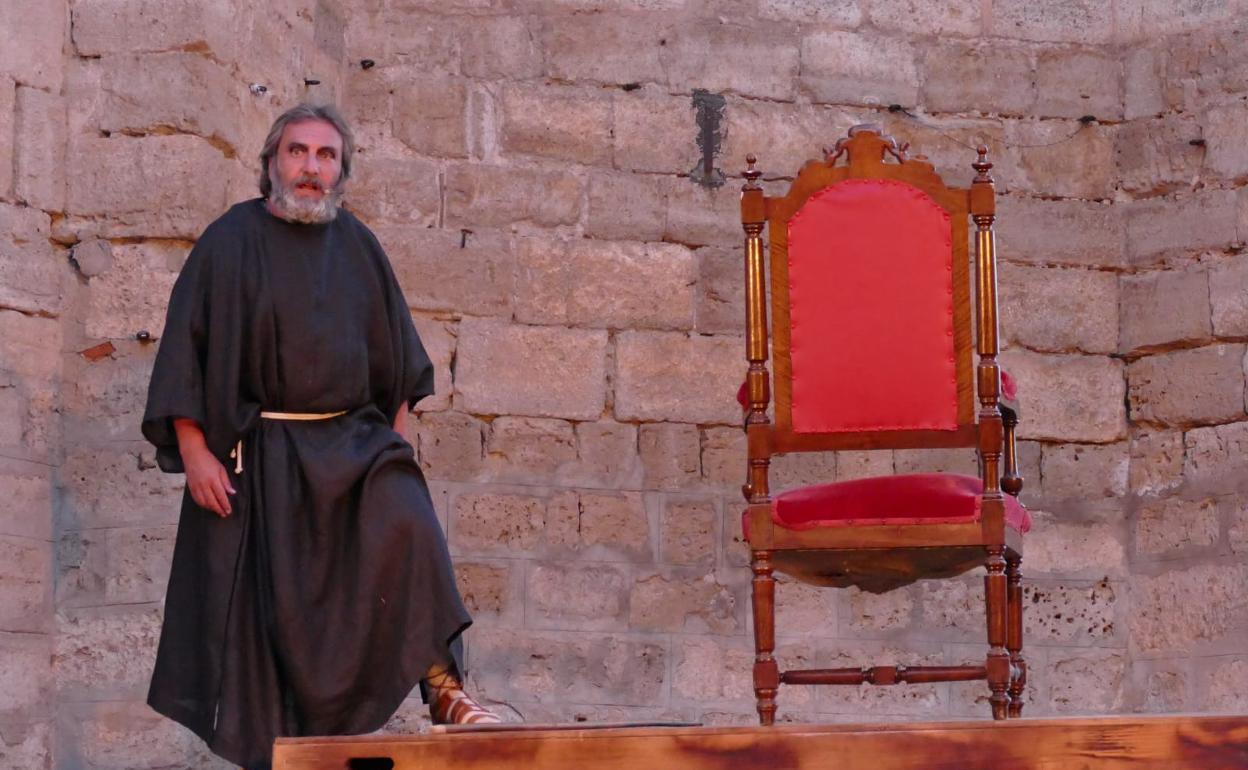 El actor Roberto Méndez volverá a meterse en la piel de Wamba.