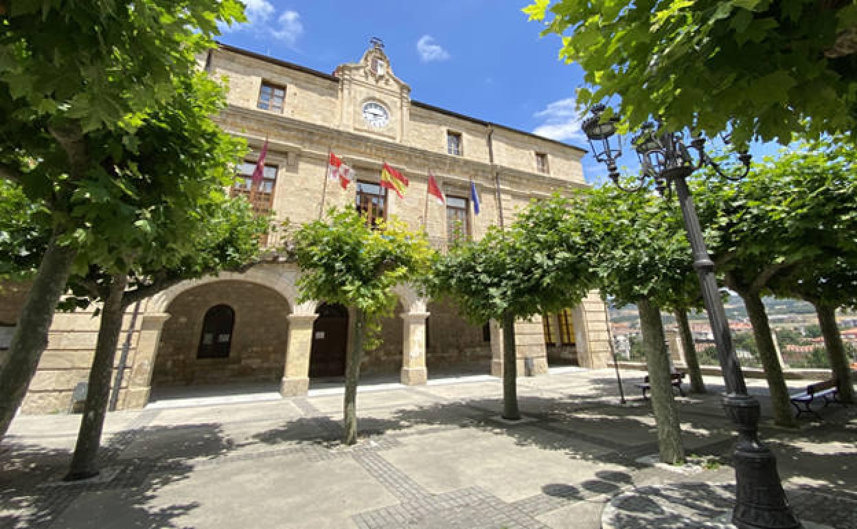 Ayuntamiento de Medina de Pomar. 