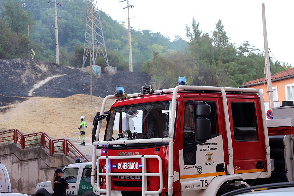 Fotos: Incendio en el Parque del Castillo de Burgos