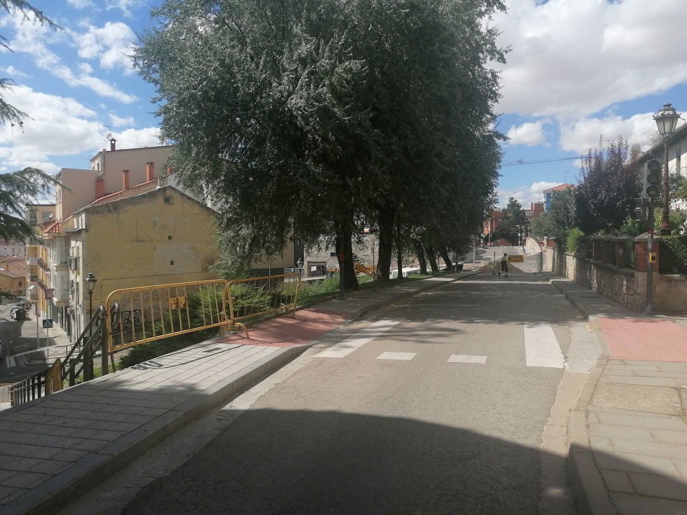 Fotos: Obras de peatonalización del Arco de San Martín de Burgos