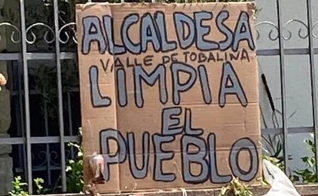 El valle de Tobalina protesta ante la falta de limpieza en sus pedanías