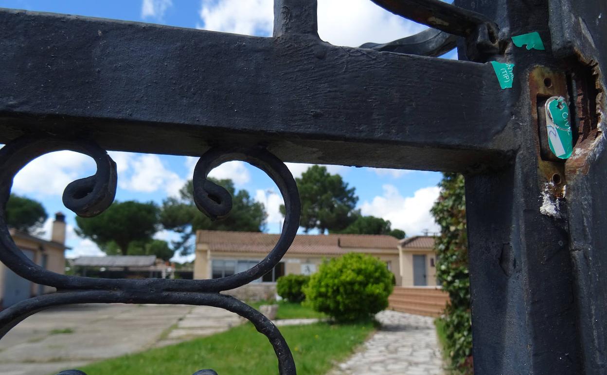 Casa de verano de los padres de Óscar S., registrada por la Guardia Civil. 