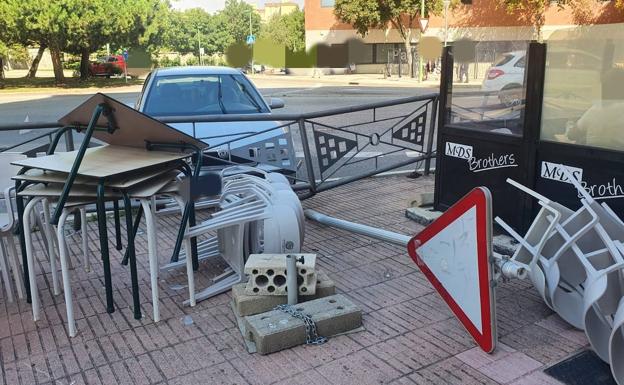 Se salta el ceda el paso y choca contra otro vehículo en la Plaza San Agustín de Burgos