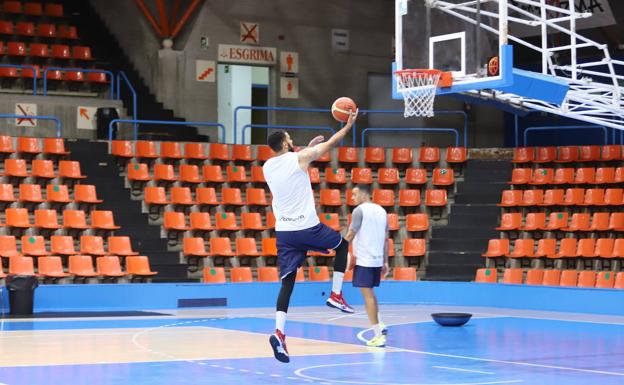 Galería. Primer entrenamietno de la pretemporada del San Pablo Burgos