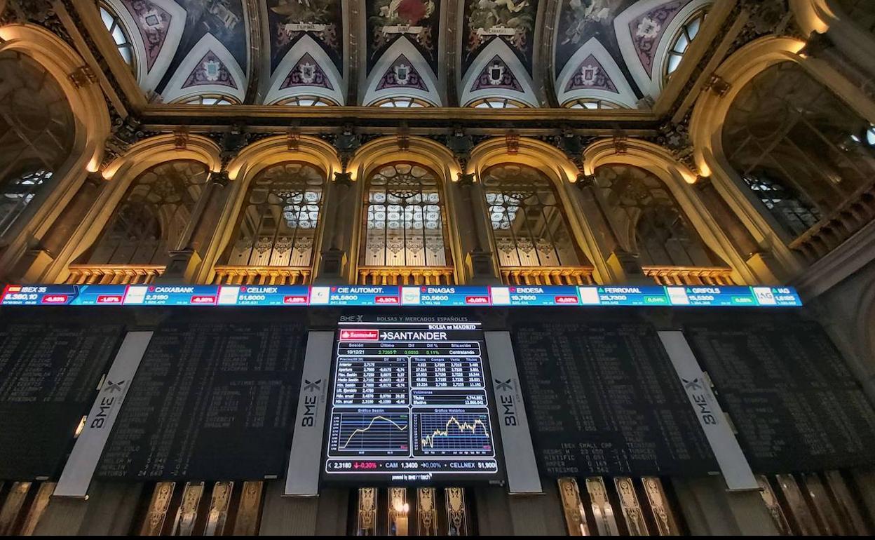 El Ibex-35 modera su caída al 0,8% a pesar del temor al BCE