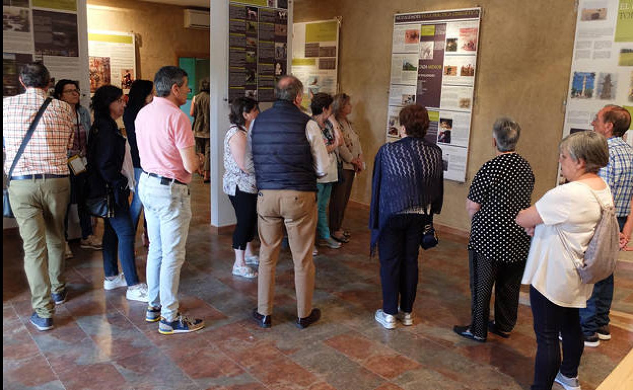 Visita de un grupo al Museo de la Caza. 