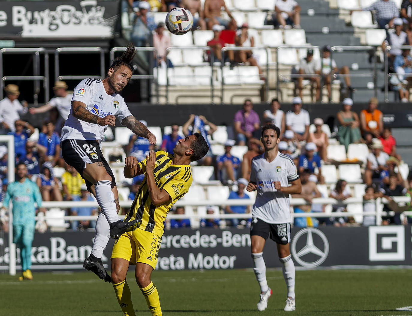 Fotos: El Burgos CF - Real Oviedo, en imágenes