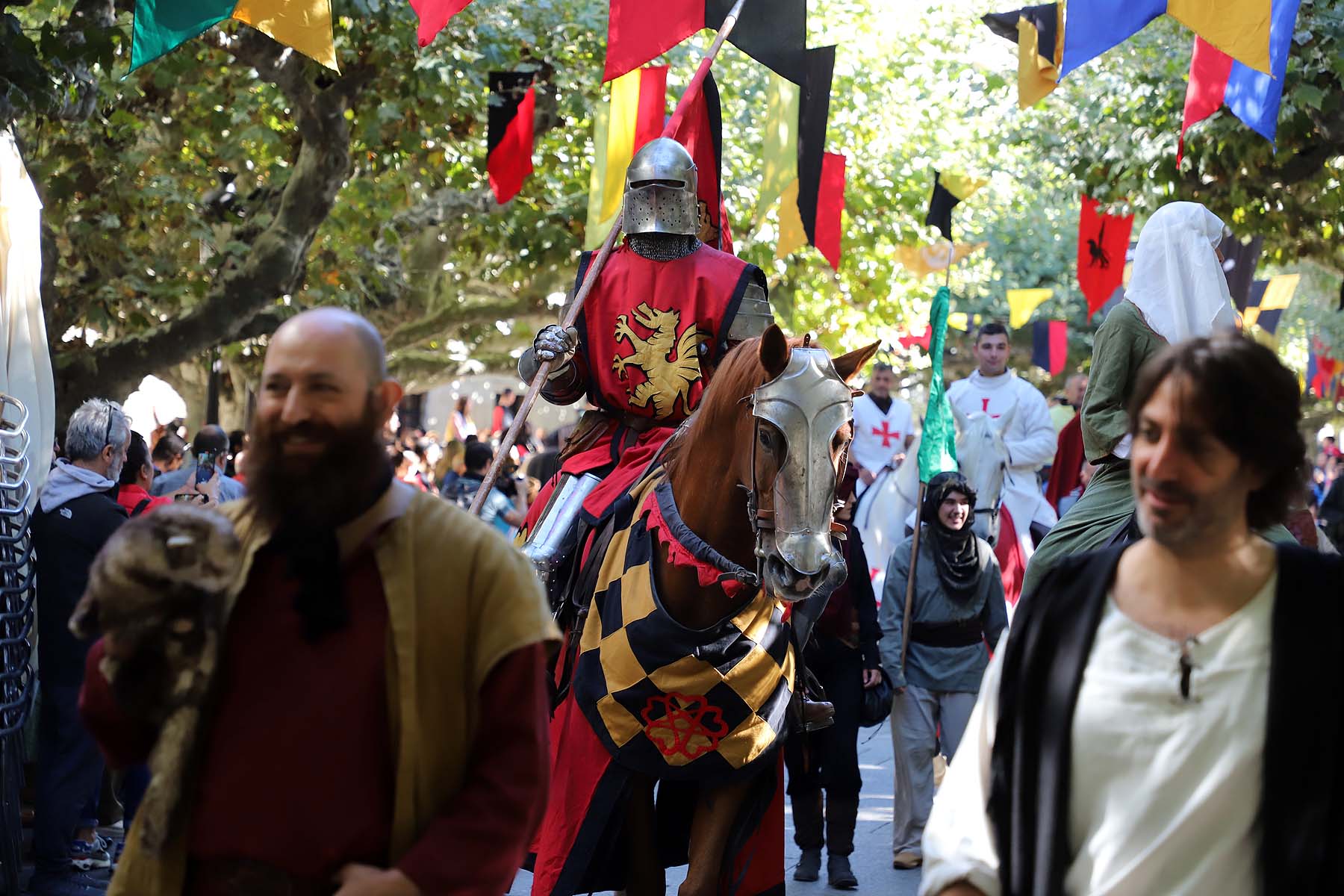 Fotos: Burgos regresa a la Edad Media