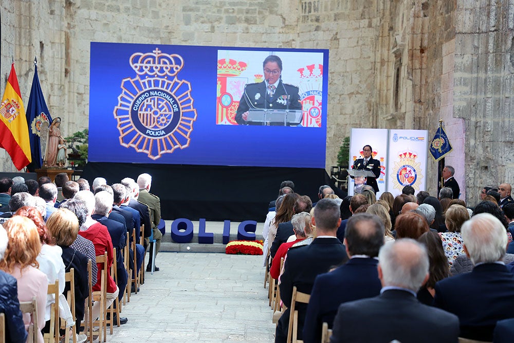 Fotos: La Policía Nacional de Burgos celebra los Ángeles Custodios