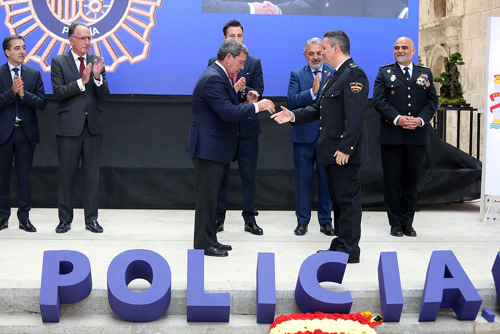 Fotos: La Policía Nacional de Burgos celebra los Ángeles Custodios