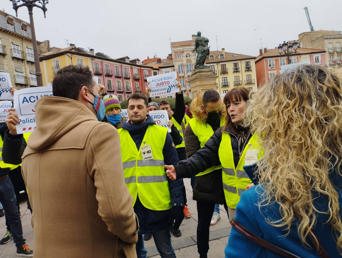 El acuerdo entre la Policía Local de Burgos y el Ayuntamiento se estanca de nuevo