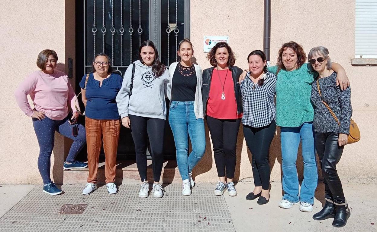 Nueve Mujeres Participan En Huerta En El Programa Redes Que Sanan En Espacios Rurales 6700