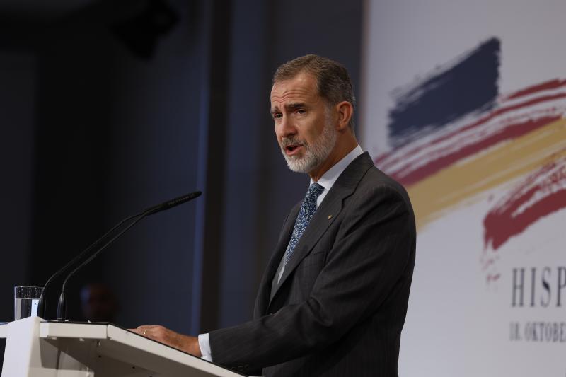 Imagen secundaria 1 - Felipe VI ve en la actual crisis «un incentivo» para la economía sostenible