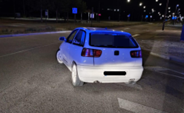 Imagen principal - Triplica la tasa de alcohol al volante y le pillan en un control en Burgos capital