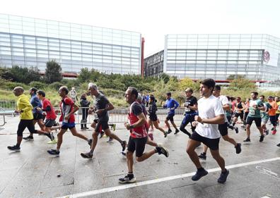 Imagen secundaria 1 - Un millar de corredores se dan cita en el Paseo de Atapuerca en la IX Carrera 10KM Cajaviva