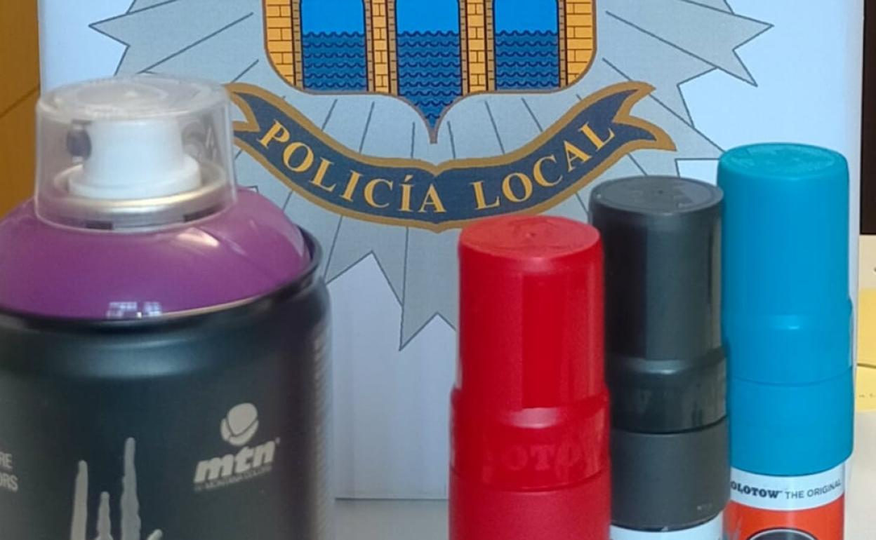 Material de grafiti incautado por la Policía Local en Aranda 