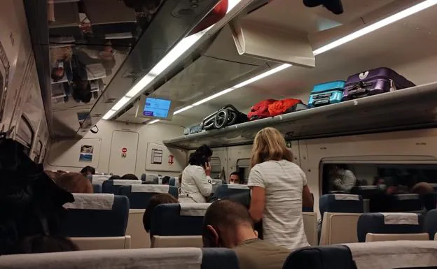 Retrasos de dos horas en los trenes en Burgos por una avería 