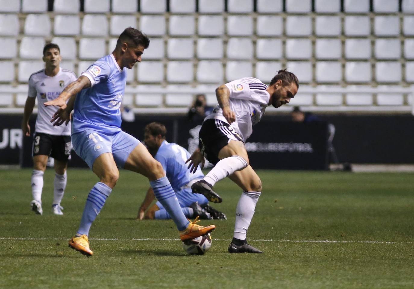 Imágenes de la victoria del Burgos CF ante la UD Ibiza este sábado en El Plantío