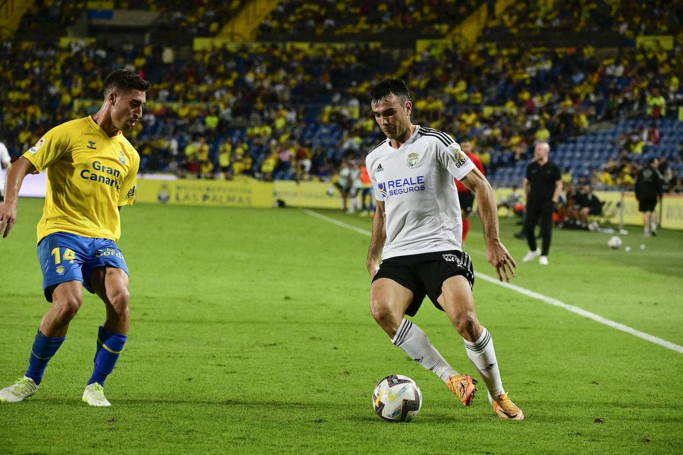 Imágenes de la victoria del Burgos CF ante Las Palmas (0-2) en el estadio de Gran Canaria