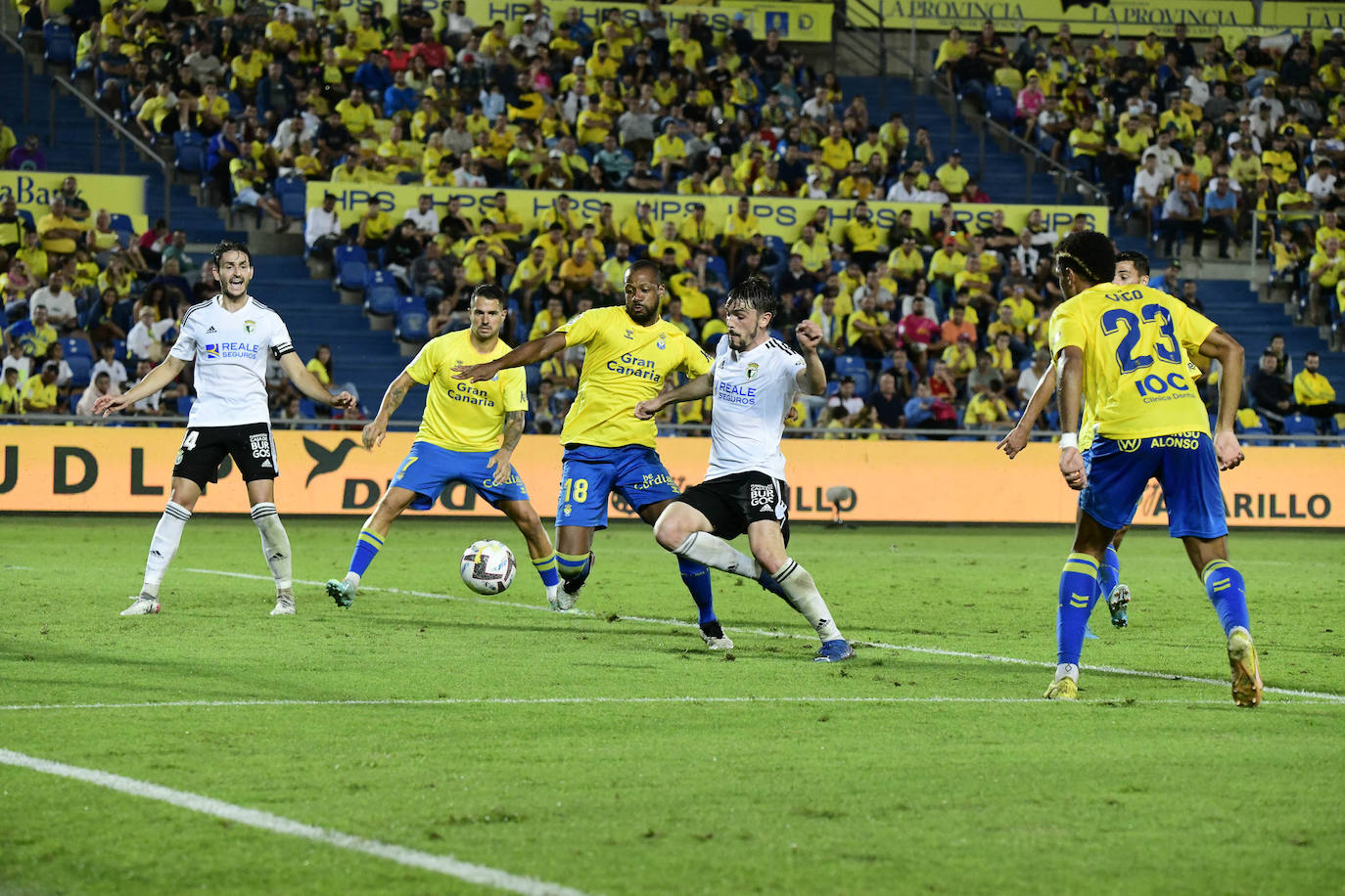 Imágenes de la victoria del Burgos CF ante Las Palmas (0-2) en el estadio de Gran Canaria