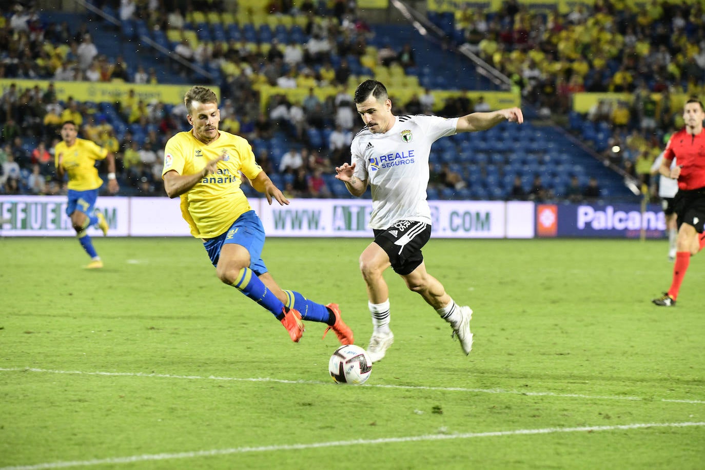 Imágenes de la victoria del Burgos CF ante Las Palmas (0-2) en el estadio de Gran Canaria