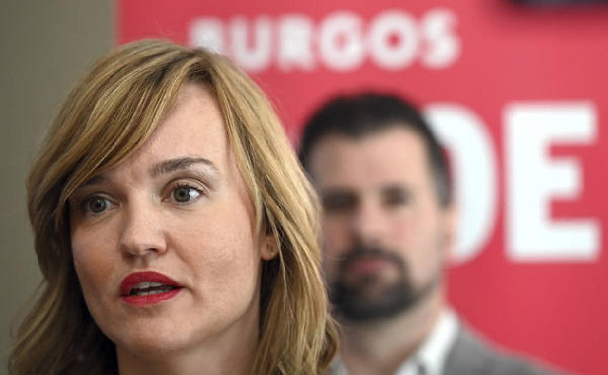 La ministra de Educación, Pilar Alegría, y el secretario general del PSOE de Castilla y León, Luis Tudanca, participan en un encuentro con alcaldes de la provincia de Burgos.