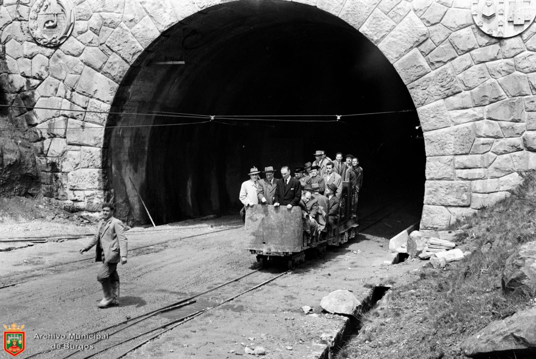 Fotos: El túnel que nunca vio la luz