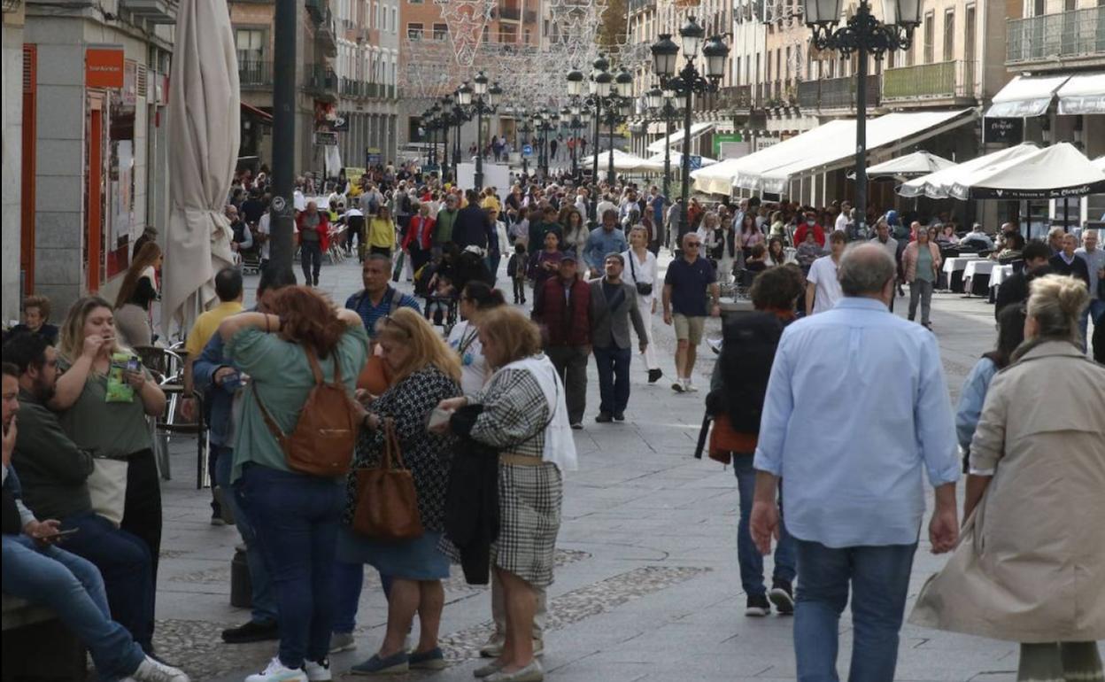 El turismo regional se ha ido recuperando, pero los visitantes extranjeros aún no se han recuperado. 