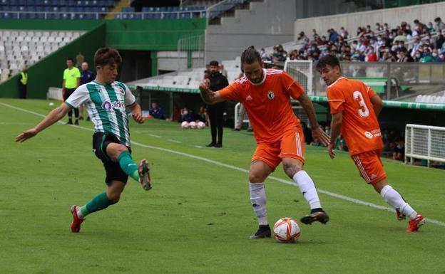 Burgos CF y Racing de Santander se reencuentran en el fútbol profesional 20 años después