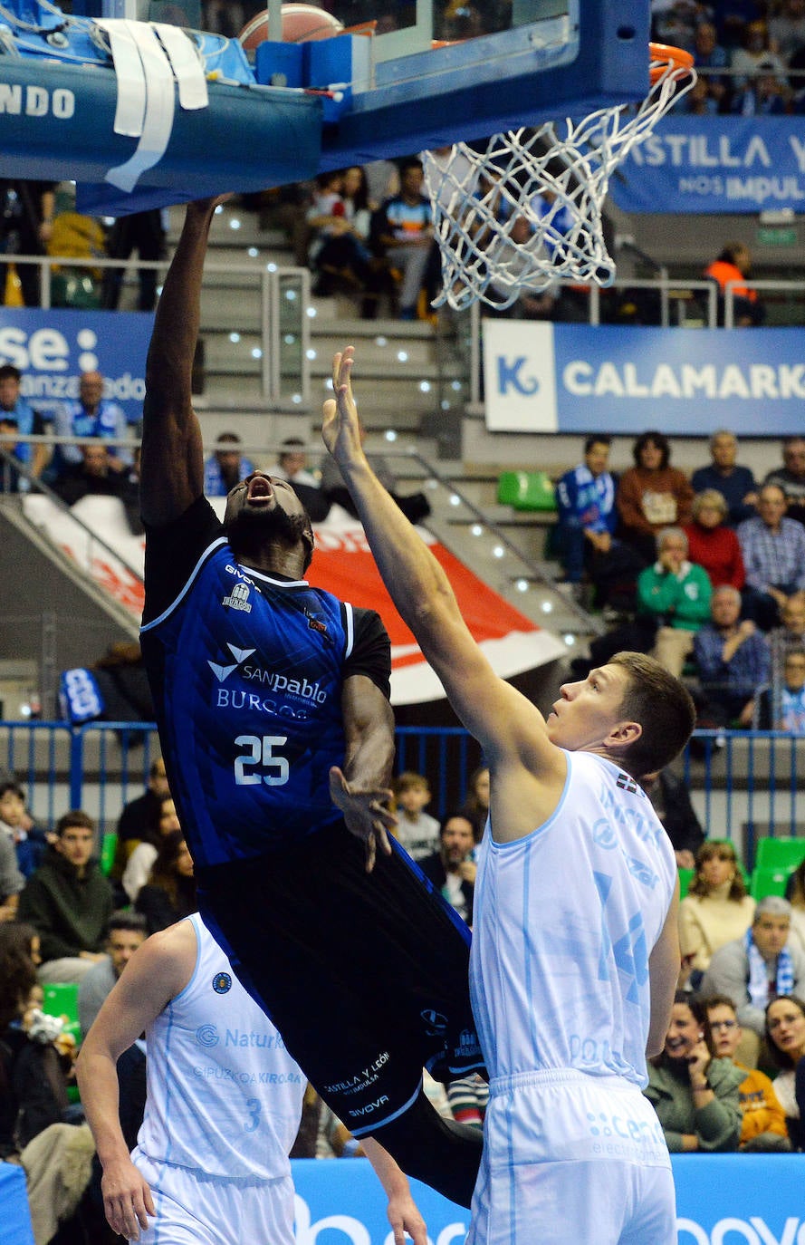 Fotos: Imágenes del partido entre el Hereda San Pablo Burgos y el Guuk Gipuzkoa Basket