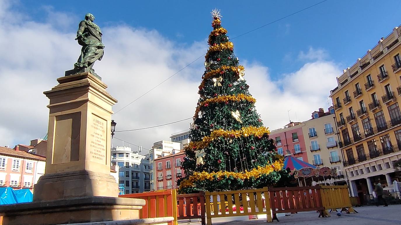 Fotos: Todo preparado en Burgos para recibir a la Navidad