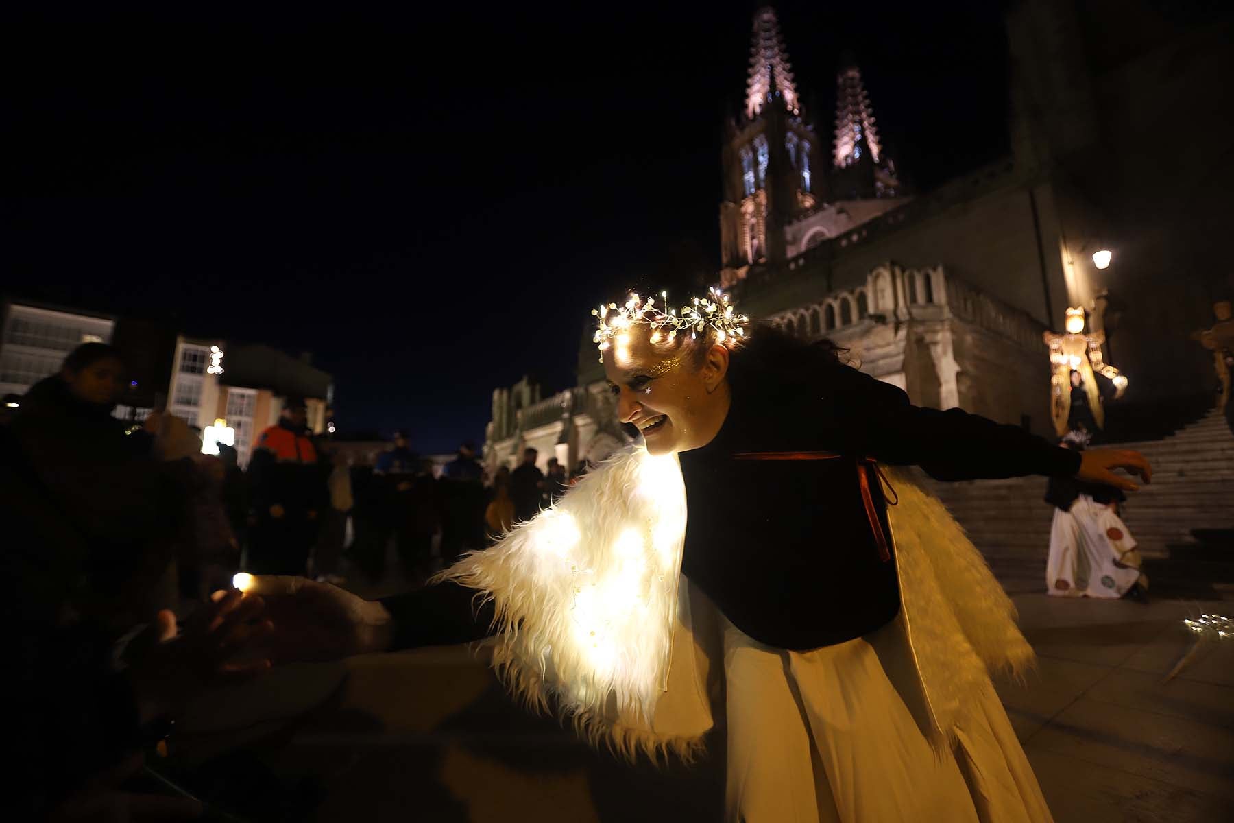 Fotos: Burgos da la bienvenida a la Navidad