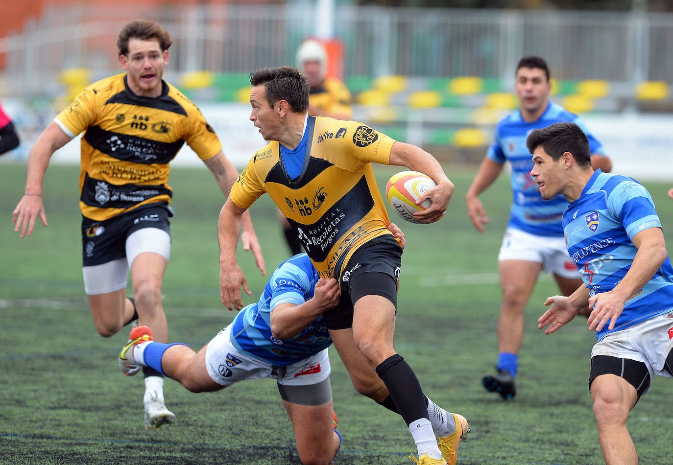 Imágenes de la victoria de Recoletas Burgos UBU ante Complutense Cisneros este domingo en San Amaro