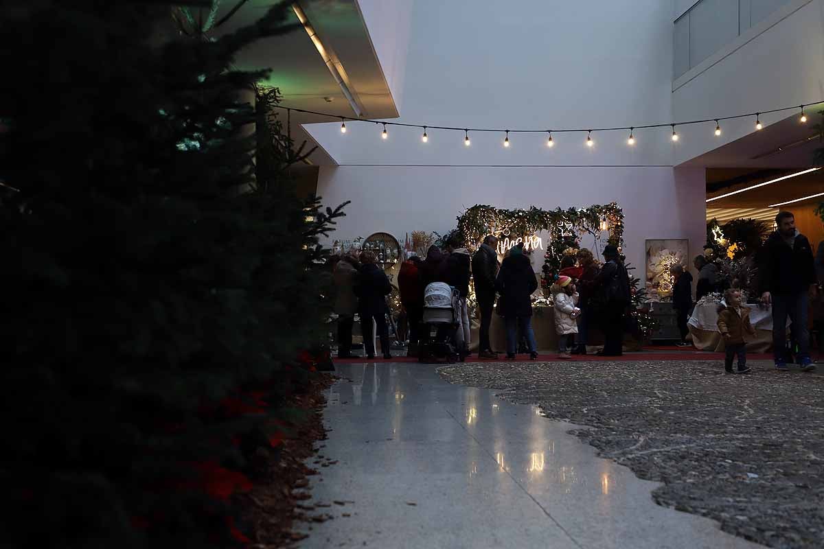 Fotos: La Feria de Navidad de los Floristas cierra con nota en Burgos