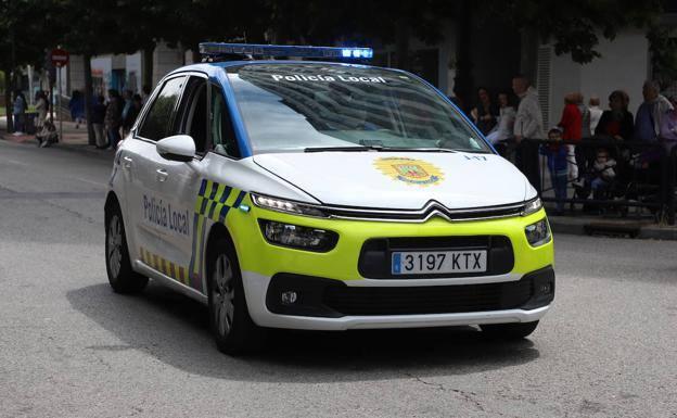 Herido un varón de 40 años en un choque entre un patinete eléctrico y un coche en Burgos