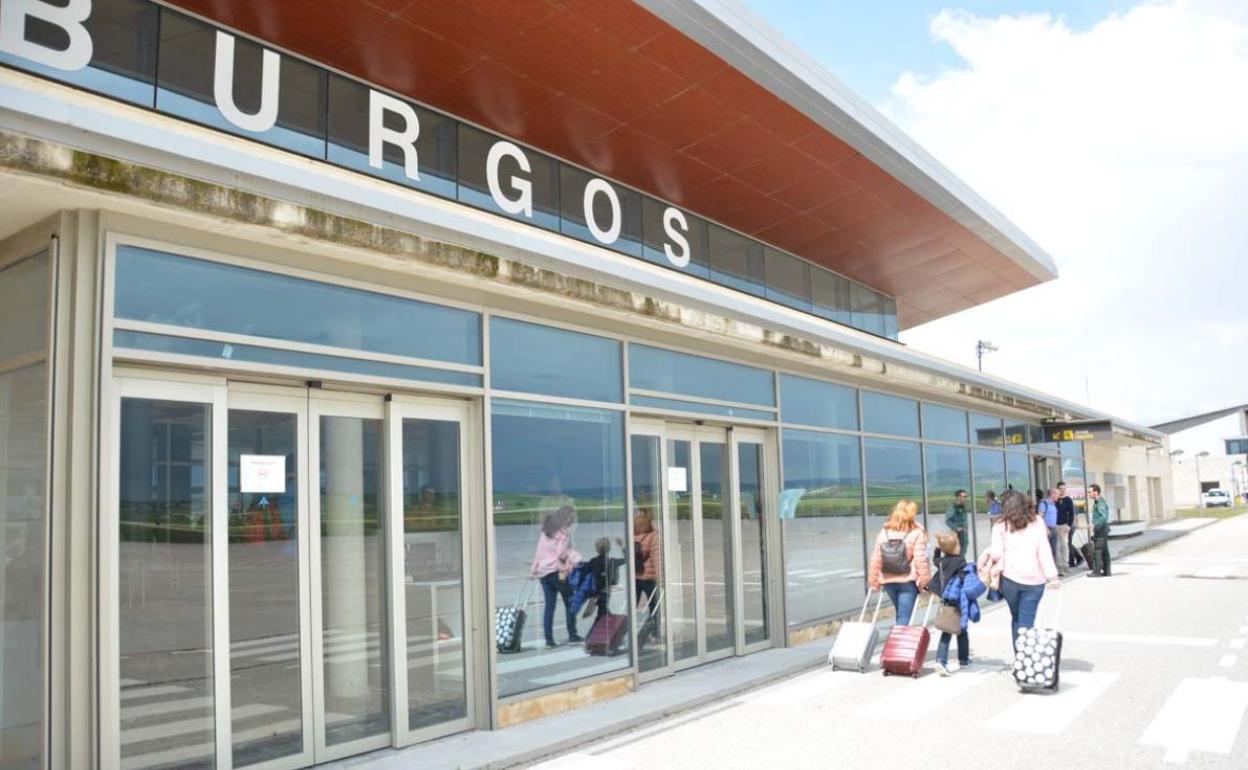 El Aeropuerto de Burgos lleva sin vuelos comerciales un año.