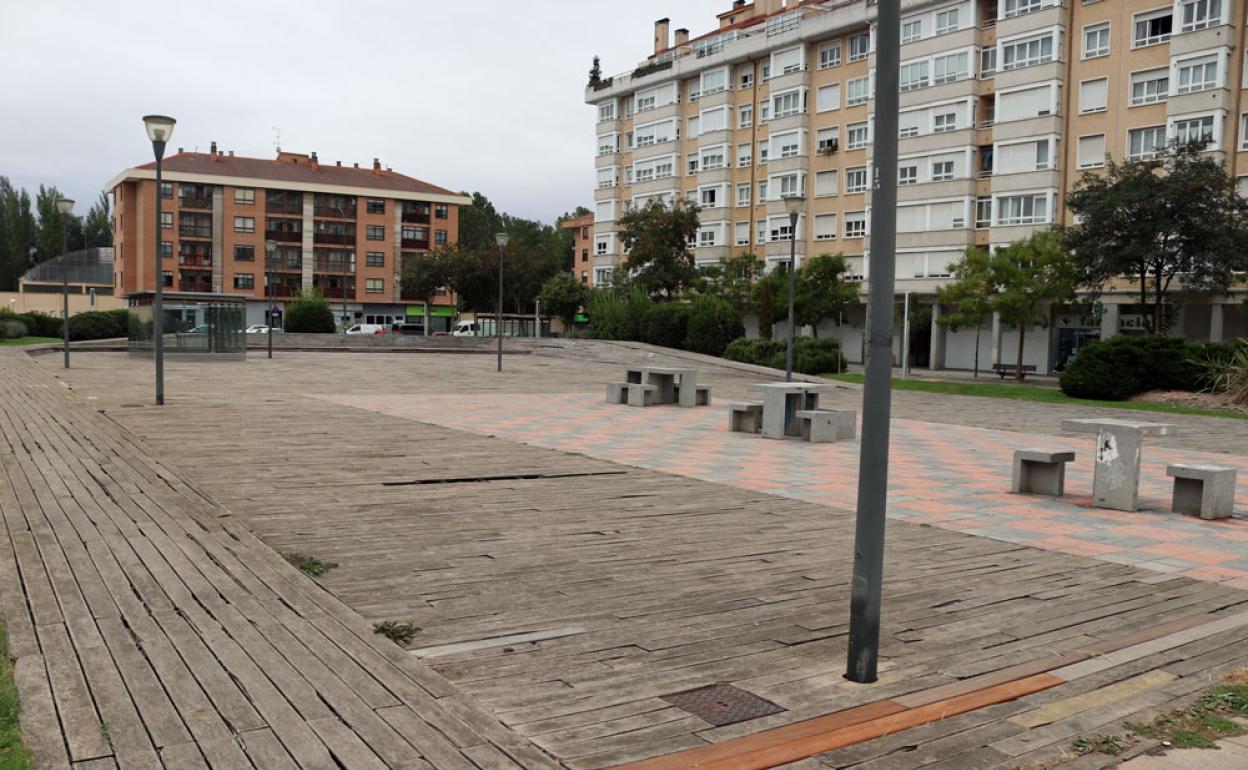 El Parque Félix Rodríguez de la Fuente está muy deteriorado.