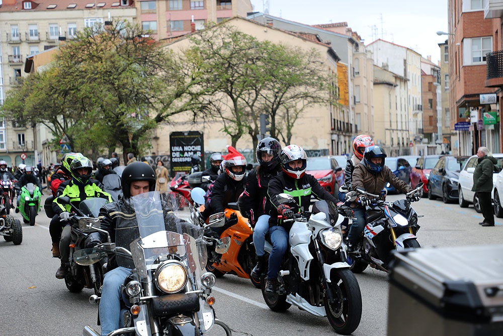 Fotos: Cabalgata Motorista de Navidad en Burgos