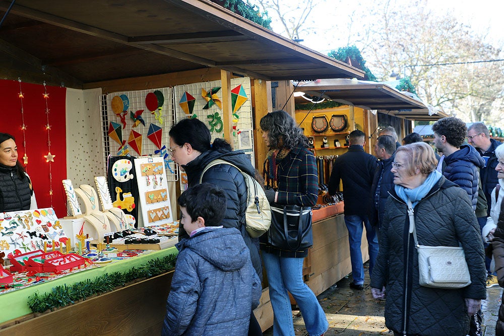 Fotos: Mercado Navideño de Oficios Artesanos de Burgos