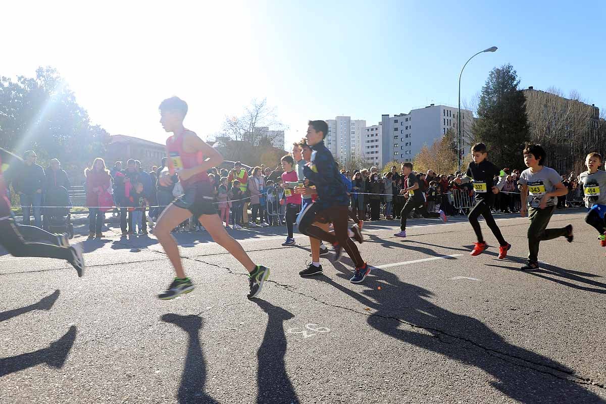 Fotos: Deportividad y gran participación en la San Silvestre infantil de Burgos