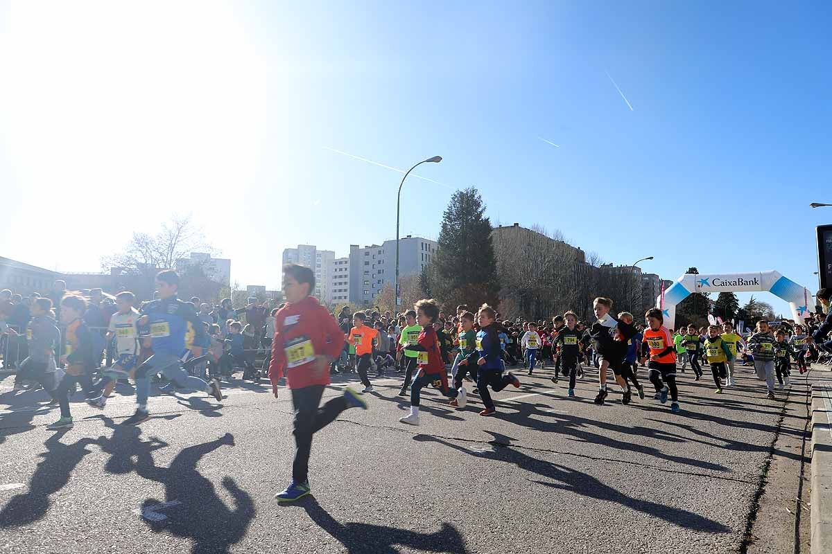 Fotos: Deportividad y gran participación en la San Silvestre infantil de Burgos