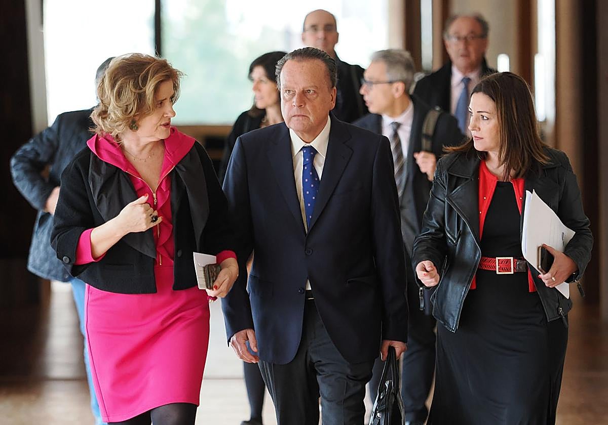 Mario Amilivia, antes de presentar el último informe del Consejo de Cuentas.