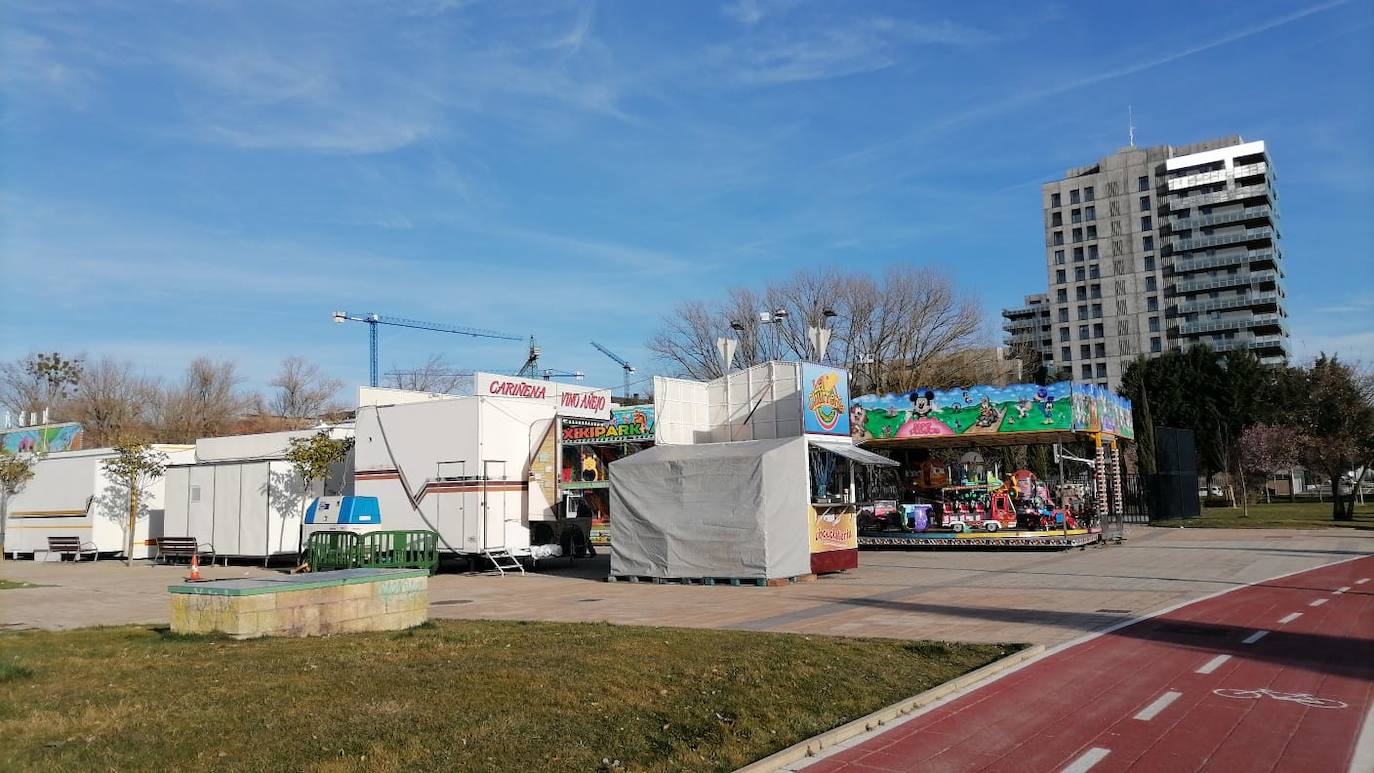 Los burgaleses ya disfrutan de las barracas de San José en su nueva ubicación