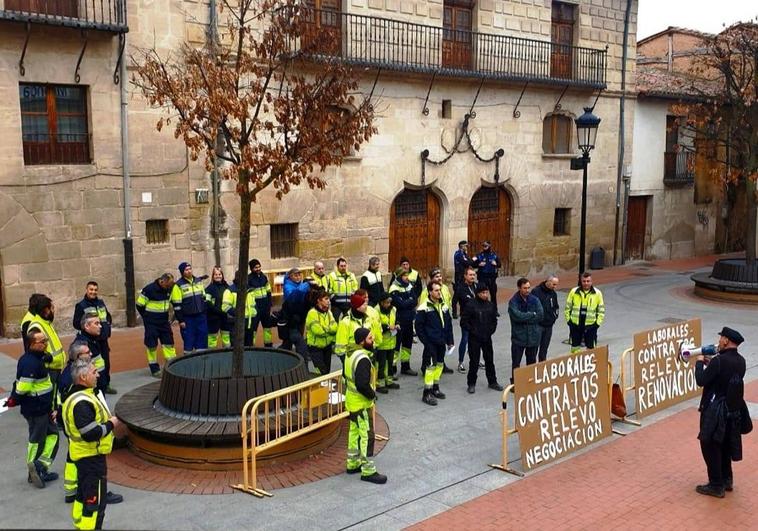 El personal laboral del Ayuntamiento de Miranda paralizará las movilizaciones