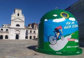 El contenedor de reciclaje de vidrio estuvo ubicado en Burgos durante la celebración de La Vuelta a España en 2021