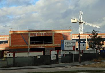 Preocupación vecinal por la «paralización» de las obras del García Lorca