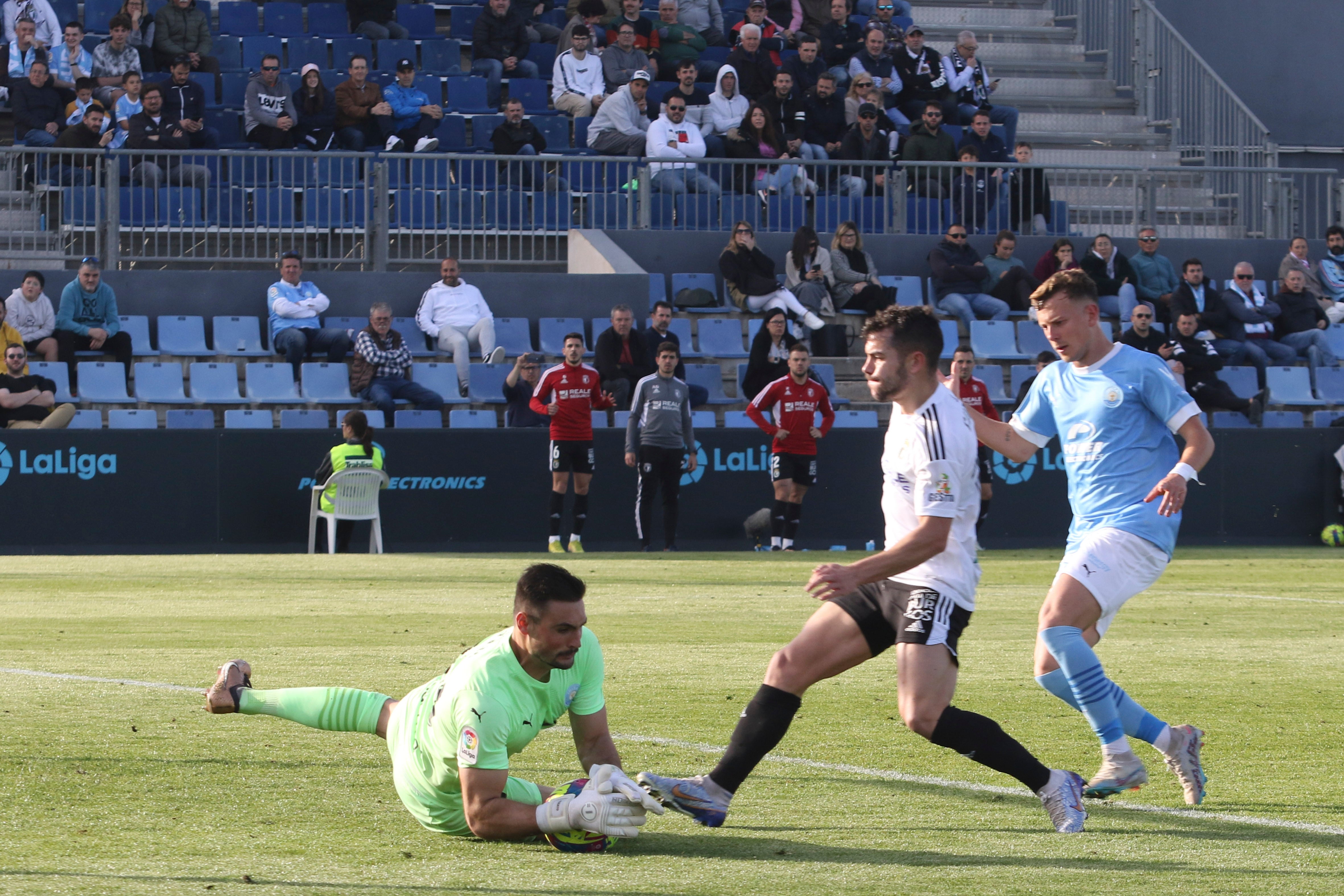 El Burgos CF cae ante el Ibiza en Can Misses
