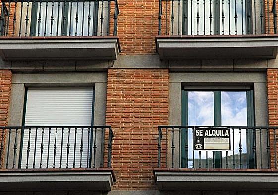 La Junta resolverá el Bono Alquiler Joven a finales de marzo.