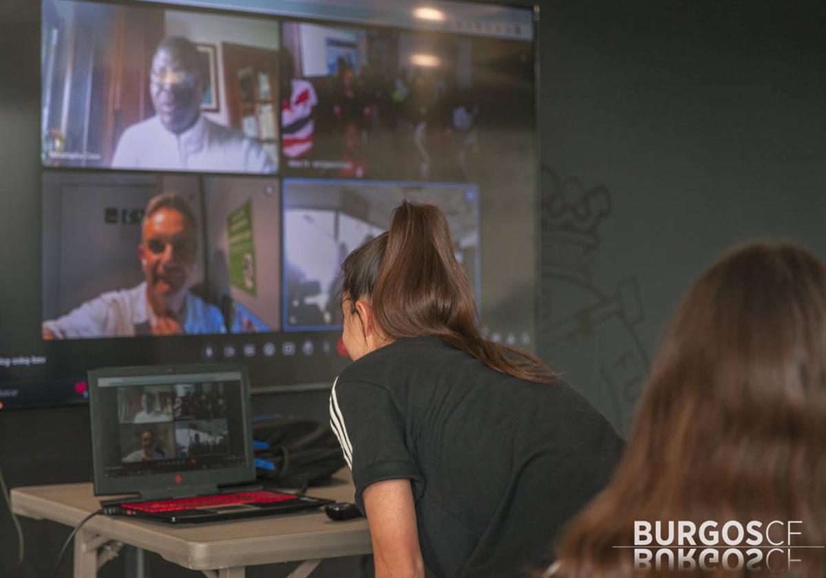 Jugadoras del BCF durante la videoconferencia.